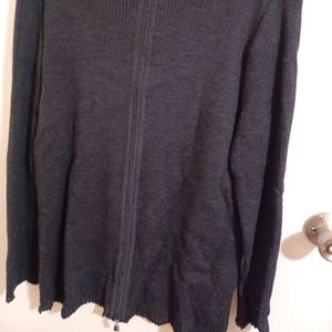 Wool/Rayon long sleeve e sweater